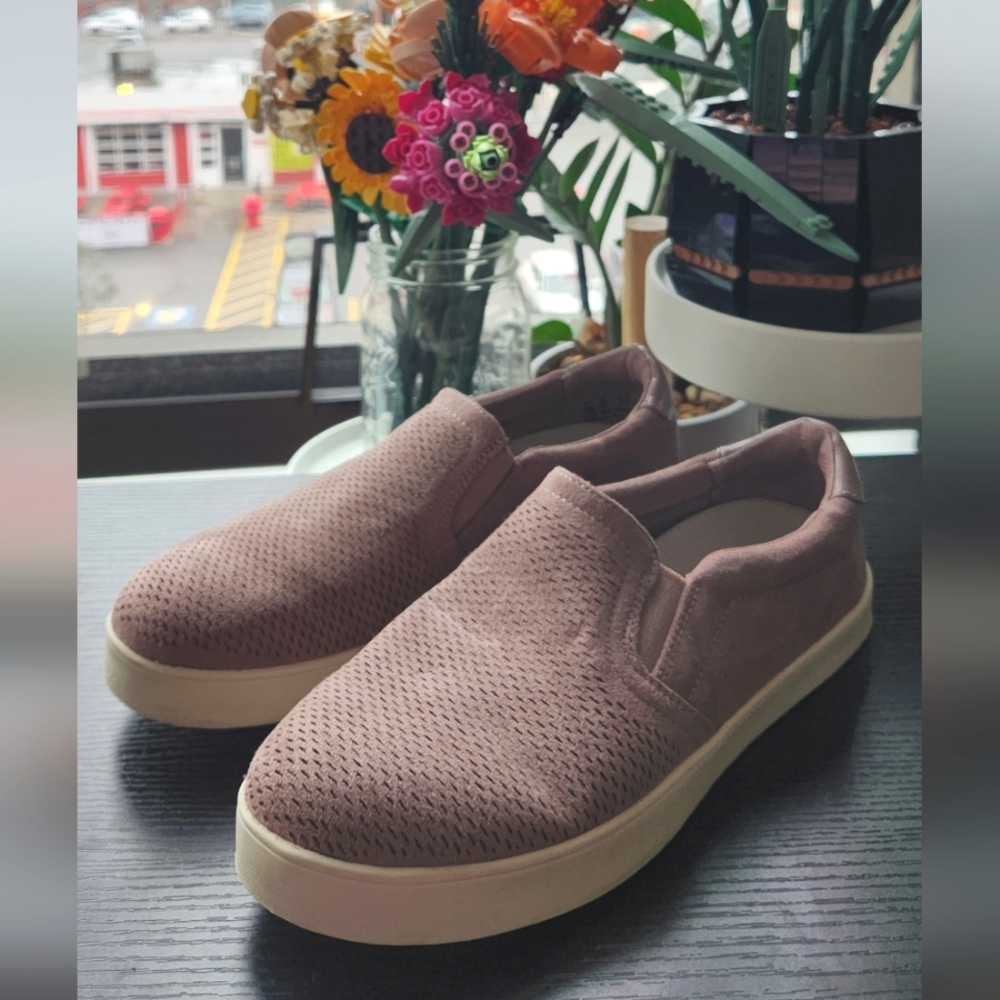 Slip-on Pink Sneakers
